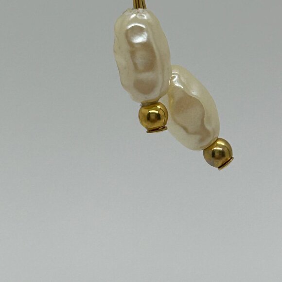 Faux Freshwater Pearl Gold-Tone Dangle Earrings Minimalist Design Lightweight - Picture 14 of 16